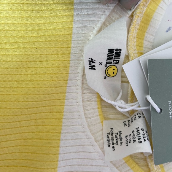 H & m cute yellow smiley face tank top with tags from a pet and smoke free house - Picture 2 of 3